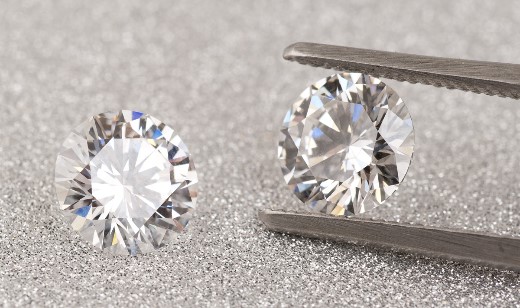 钻石怎么买便宜一些呢？