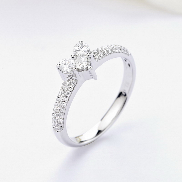 订婚戒指和结婚戒指怎样买比较好