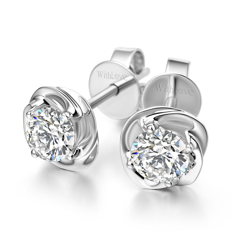 如何购买适合自己的钻石耳钉呢？