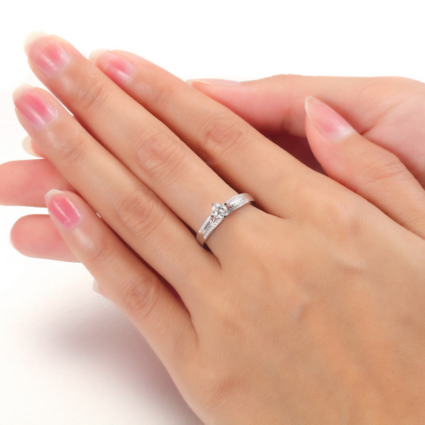 哪些钻石戒指款式适合送女友