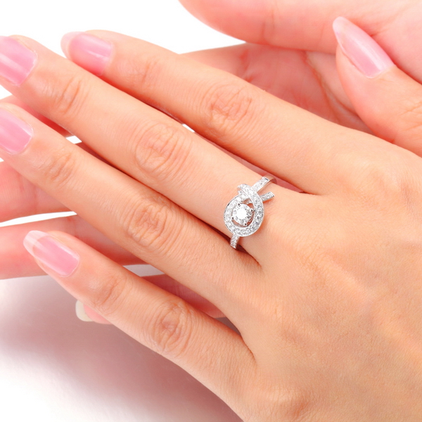 一枚铂金结婚戒指要多少钱?
