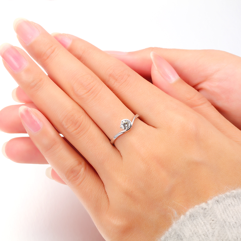 钻石戒指怎样选？